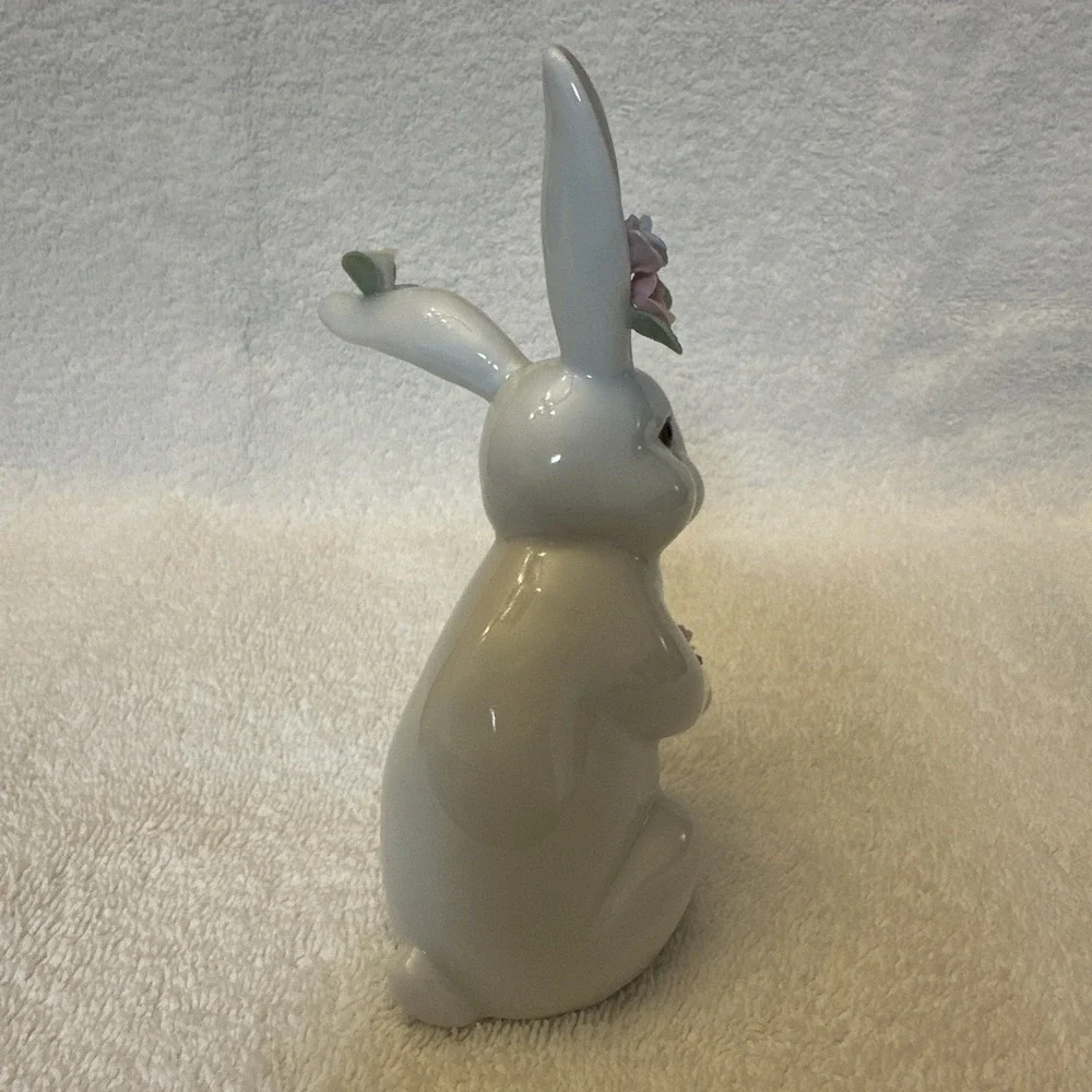 GANZ White Porcelain Bunny Rabbits Raised Flower Accents Easter 5‎ x 3